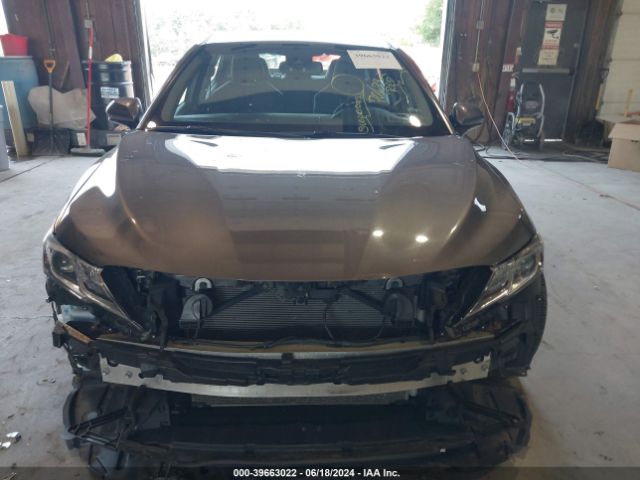 4T1B11HKXJU107208 Toyota CAMRY SE
