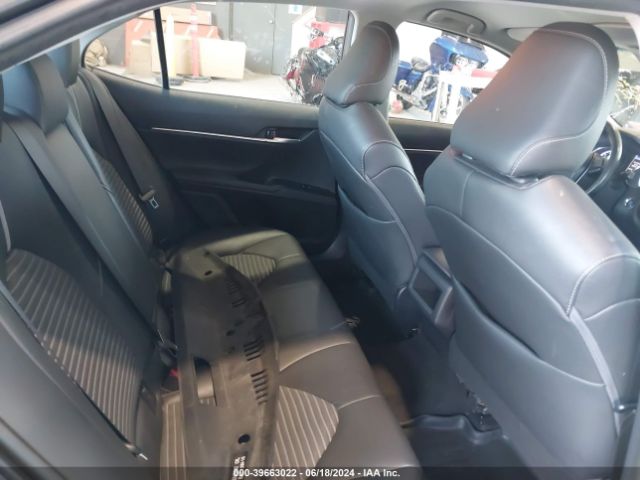 4T1B11HKXJU107208 Toyota CAMRY SE