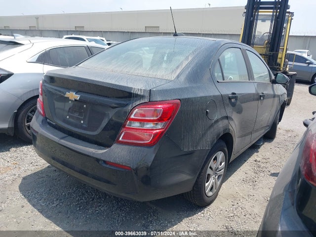 Chevrolet Sonic Ls Auto 2017 1G1JB5SG6H4104849 Image 4