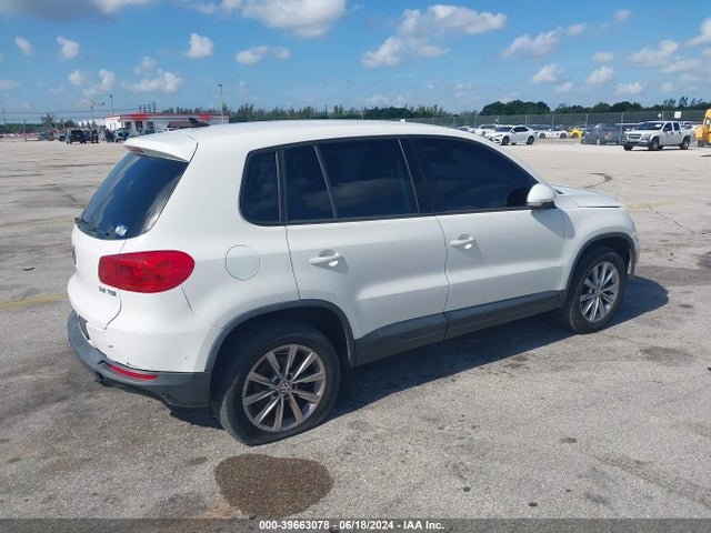 Volkswagen TIGUAN SE 2014 WVGAV3AX9EW541003 Image 4