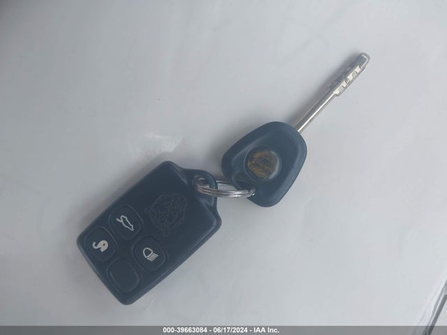 1998 JAGUAR XJ8 SAJKX6247WC818423 Photo 10