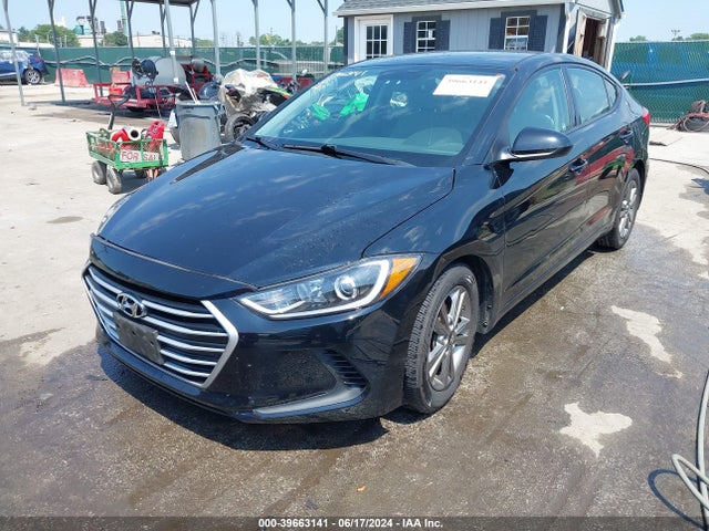 Hyundai ELANTRA SE 2017 5NPD84LFXHH090855 Image 2
