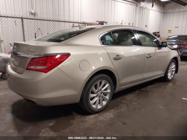 1G4GB5G38GF156828 Buick Lacrosse Leather