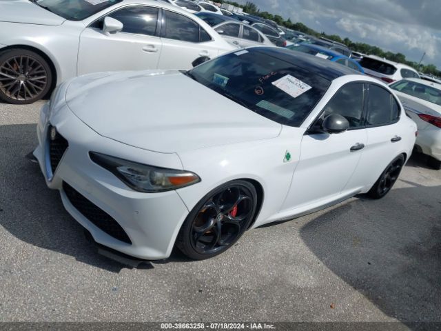 ZARFAEDN1J7579976 Alfa Romeo Giulia Awd