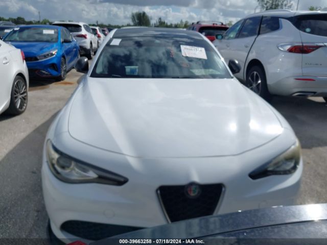 ZARFAEDN1J7579976 Alfa Romeo Giulia Awd