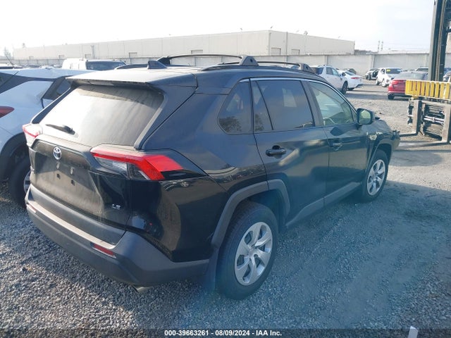 Toyota RAV4 LE 2019 JTMH1RFV0KJ013397 Image 4
