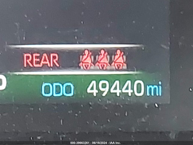 Toyota RAV4 LE 2019 JTMH1RFV0KJ013397 Image 7