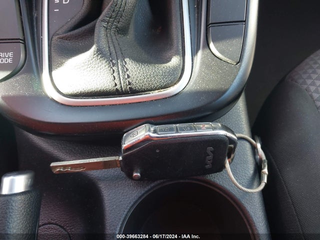 KIA SOUL LX 2022 KNDJ23AU3N7162639 Image 11
