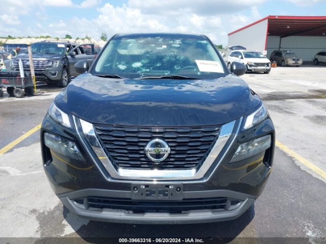 5N1AT3AA5MC690865 Nissan Rogue S Fwd