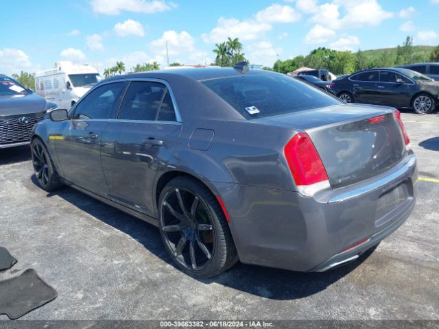 2C3CCAAG9FH930140 Chrysler 300 Limited