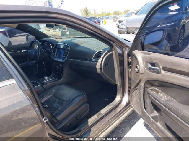 2C3CCAAG9FH930140 Chrysler 300 Limited