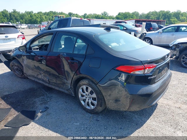Toyota COROLLA LE 2022 5YFEPMAE2NP341125 Image 3