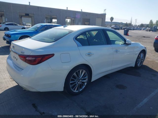 Auction sale of the 2018 Infiniti Q50 3.0t Luxe, vin: JN1EV7ARXJM432878, lot number: 39663403