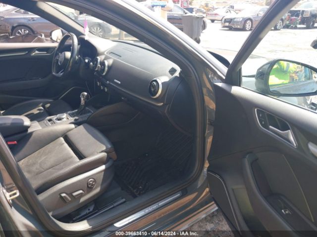 WAUTPBFFXJA056584 Audi A3 E-tron 1.4t Premium