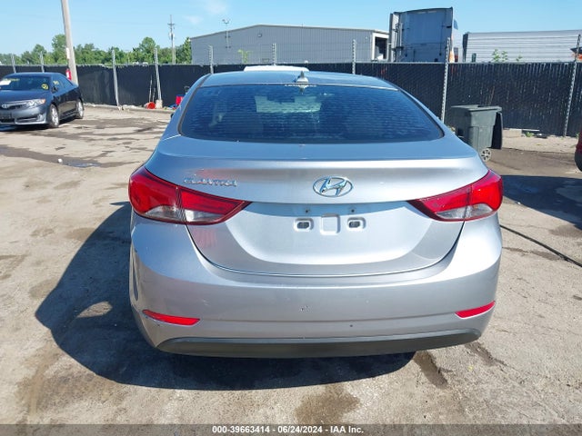 Hyundai ELANTRA SE 2016 5NPDH4AE2GH755367 Image 16