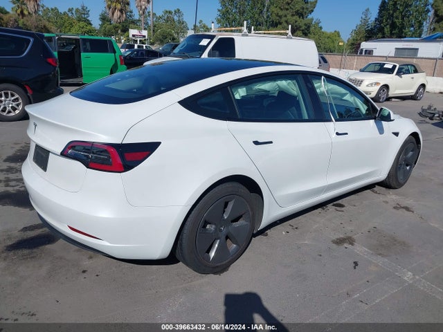2023 TESLA MODEL 3 5YJ3E1EA0PF570923 Photo 3