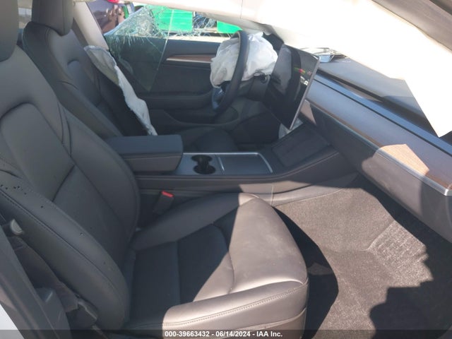2023 TESLA MODEL 3 5YJ3E1EA0PF570923 Photo 4