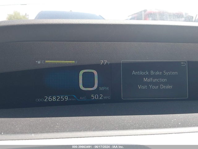 Toyota Prius Two 2017 JTDKBRFU2H3035151 Image 7