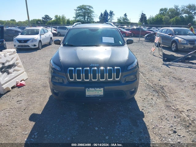 1C4PJMCS5HW616351 Jeep Cherokee Latitude 4x4