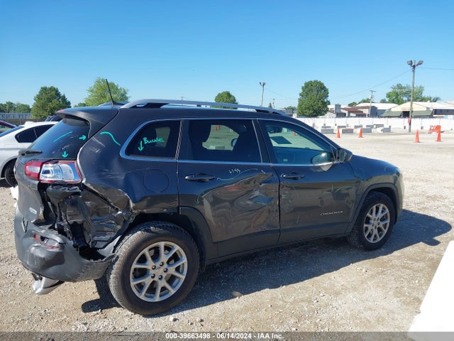 1C4PJMCS5HW616351 Jeep Cherokee Latitude 4x4