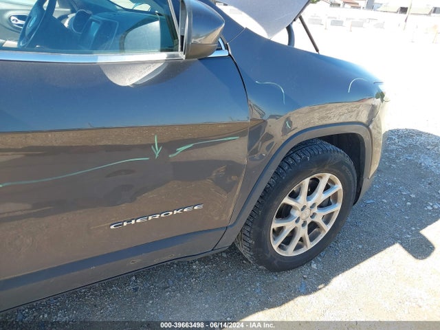 1C4PJMCS5HW616351 Jeep Cherokee Latitude 4x4