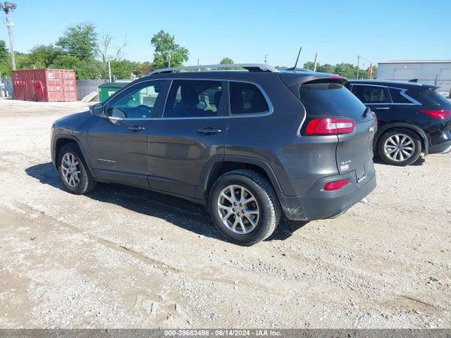 1C4PJMCS5HW616351 Jeep Cherokee Latitude 4x4