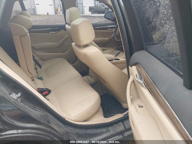 BMW X1 Xdrive28i 2014 WBAVL1C52EVY19156 Image 8