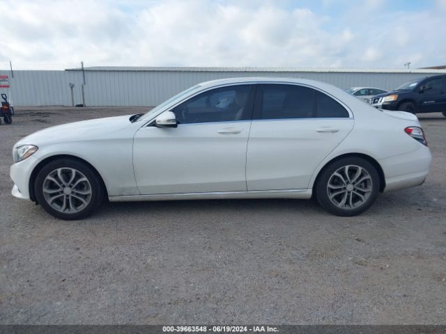 55SWF4JB2GU115709 Mercedes-Benz C 300 Luxury/sport