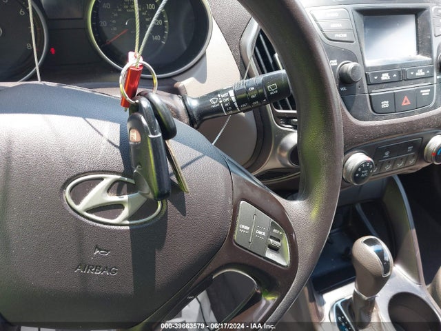 Hyundai TUCSON GLS 2015 KM8JTCAF6FU032254 Image 11