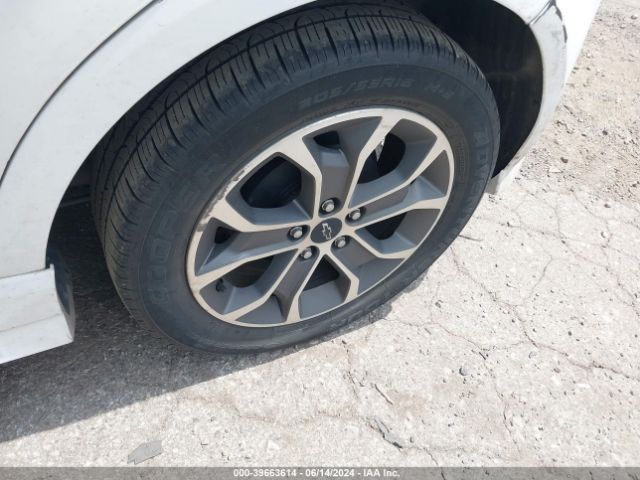 1G1JD6SB3K4119174 Chevrolet Sonic Lt Auto