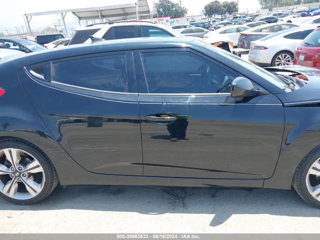 Hyundai Veloster Value Edition 2017 KMHTC6ADXHU322203 Image 13