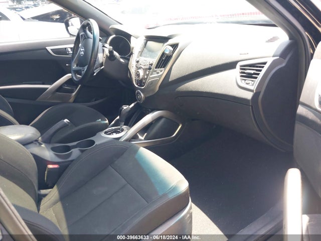 Hyundai Veloster Value Edition 2017 KMHTC6ADXHU322203 Image 5