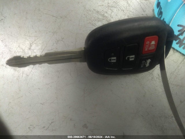 Toyota COROLLA LE 2015 5YFBURHE1FP360605 Image 11