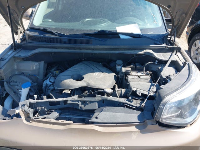 KIA Soul 2016 KNDJN2A28G7301179 Image 10