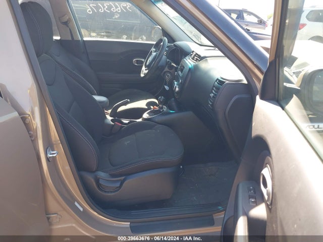 KIA Soul 2016 KNDJN2A28G7301179 Image 5