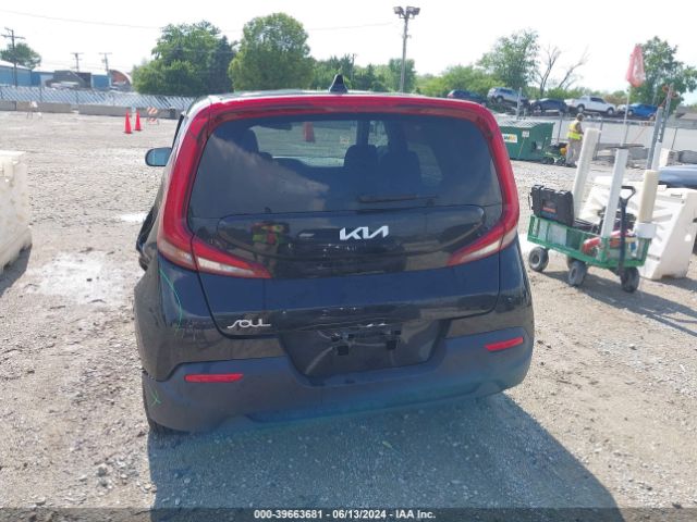 KNDJ23AU8N7152267 KIA SOUL LX