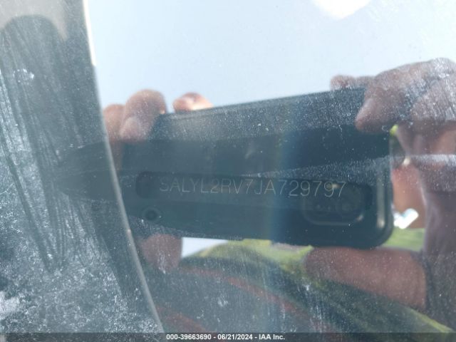 SALYL2RV7JA729797 Land Rover Range Rover Velar P380 Se R-dynamic