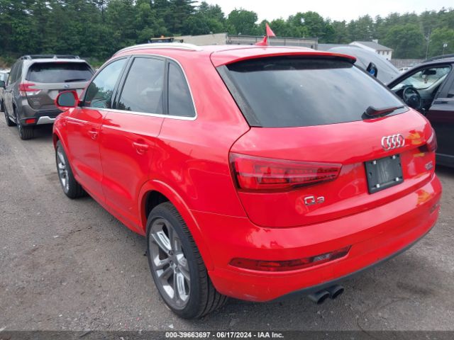 WA1JCCFS0JR032279 Audi Q3 2.0t Premium/2.0t Sport Premium
