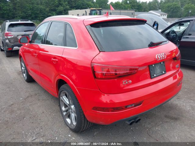 WA1JCCFS0JR032279 Audi Q3 2.0t Premium/2.0t Sport Premium