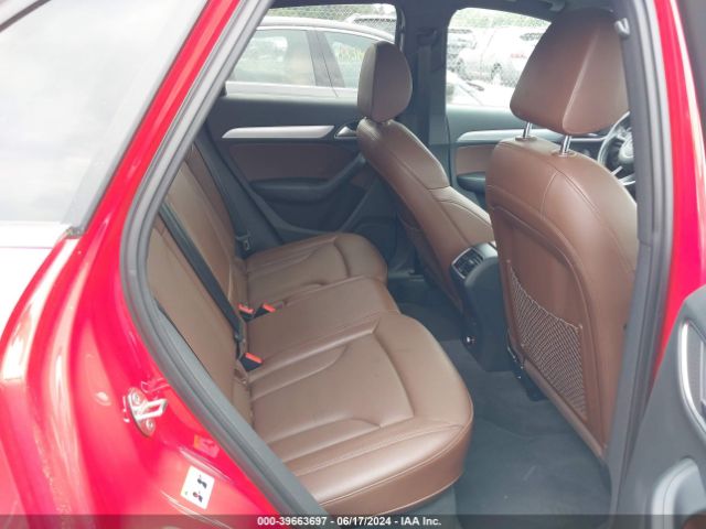 WA1JCCFS0JR032279 Audi Q3 2.0t Premium/2.0t Sport Premium