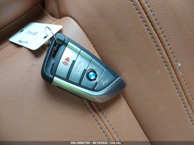 5UXCR4C06N9J19596 BMW X5 Sdrive40i