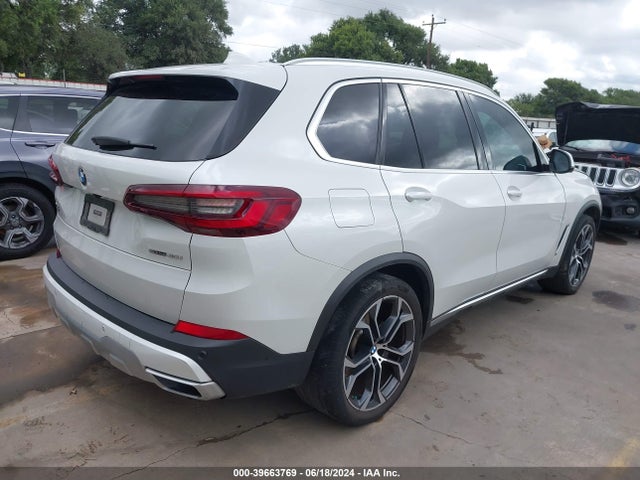 5UXCR4C06N9J19596 BMW X5 Sdrive40i