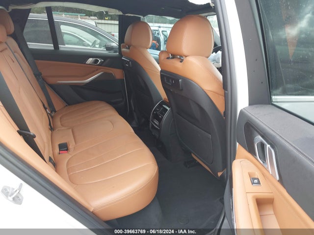 5UXCR4C06N9J19596 BMW X5 Sdrive40i