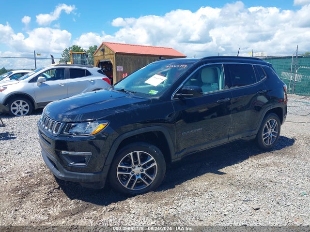 Jeep Compass Latitude 4x4 2018 3C4NJDBB1JT115994 Image 2