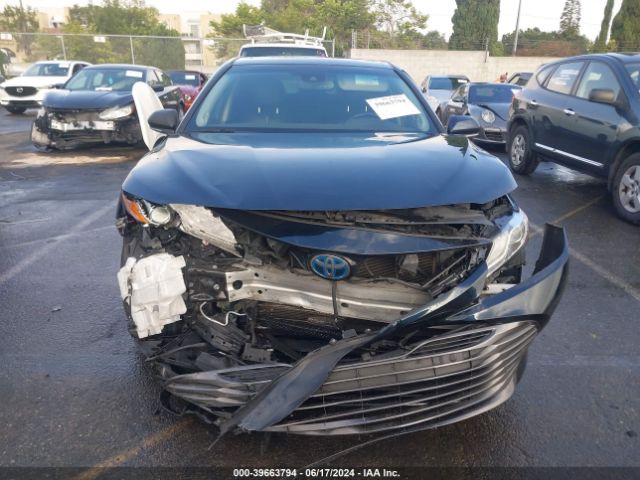 4T1B21HKXKU511995 Toyota Camry Hybrid Xle