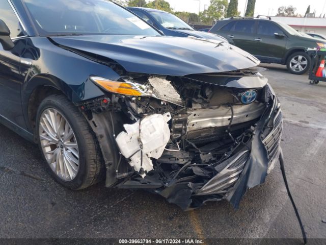 4T1B21HKXKU511995 Toyota Camry Hybrid Xle