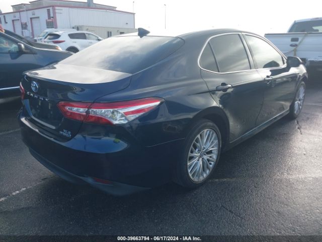 4T1B21HKXKU511995 Toyota Camry Hybrid Xle