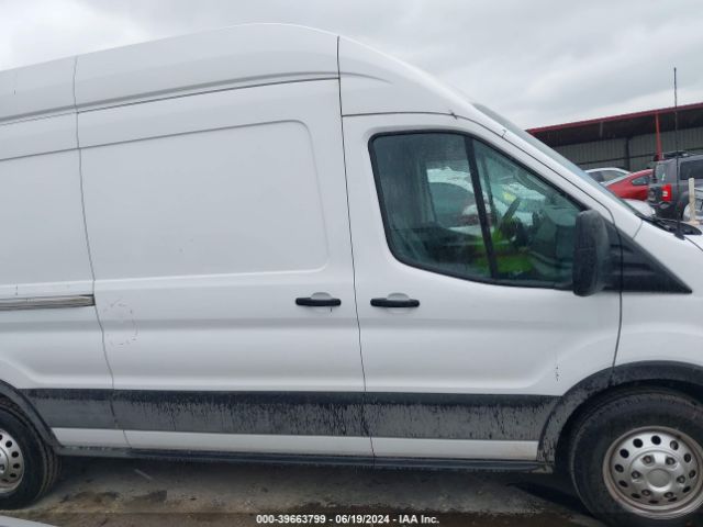 1FTBR3U81PKA33300 Ford Transit-250 Cargo Van