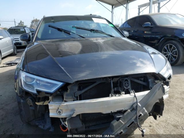 WAUUPBFF9HA145867 Audi A3 E-tron 1.4t Premium