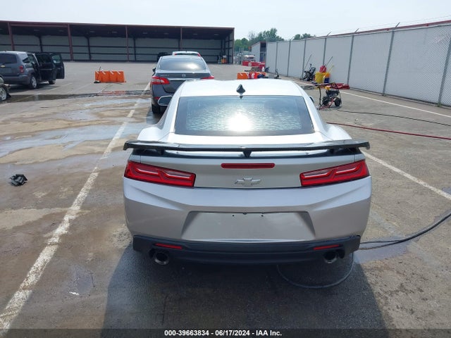 Chevrolet Camaro 1lt 2018 1G1FB1RS2J0125140 Image 16